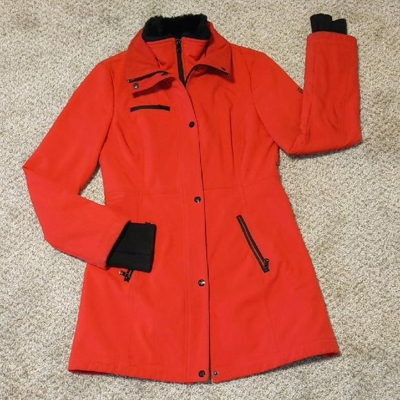 Jessica Simpson Red Jacket Coat with Black Contrasting Details - Picture 1 of 13